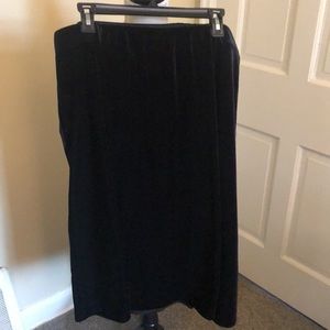 LOFT Black Velvet Midi Skirt NWT